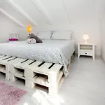 Camelia Апартаменты *