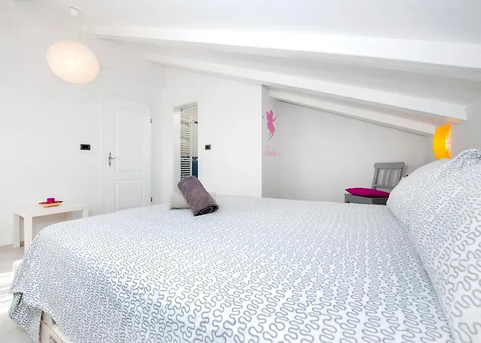 Apartment Camelia